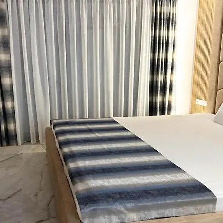 Апартаменти Azur Panorama - Town House 6 Святі Костянтин і Олена