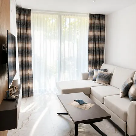 Azur Panorama - Town House 6 Apartment *